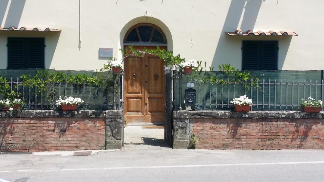 La Stazione Per Dormire Guest House San Piero a Sieve Exterior photo