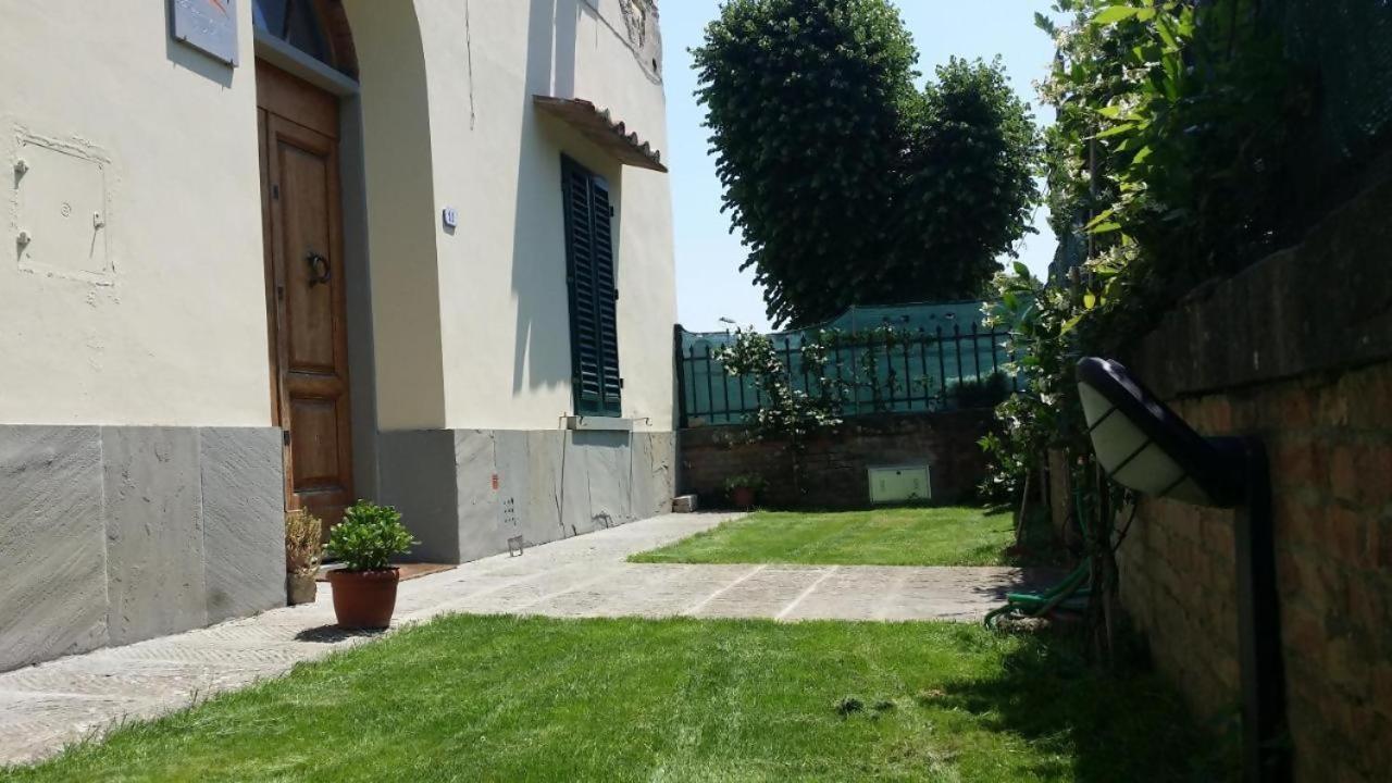 La Stazione Per Dormire Guest House San Piero a Sieve Exterior photo